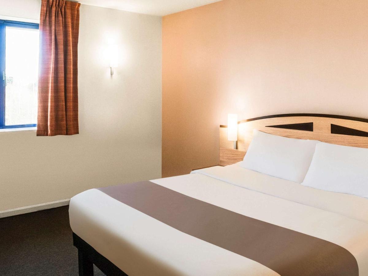 Ibis Chesterfield North - Barlborough Exteriör bild